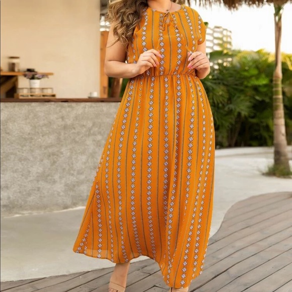 Dresses & Skirts - Tribal Print Dress